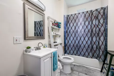 1502 E 71st Pl, Chicago, IL 60619 photo 9