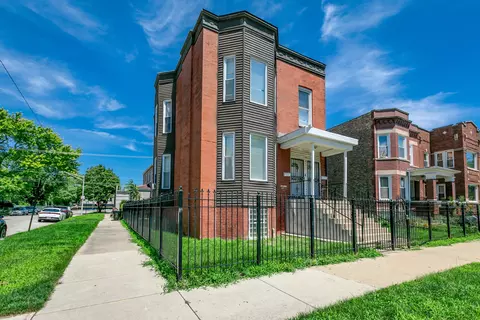 1502 E 71st Pl, Chicago, IL 60619