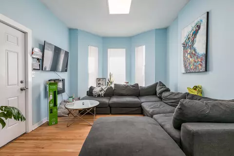 1502 E 71st Pl, Chicago, IL 60619 photo 3