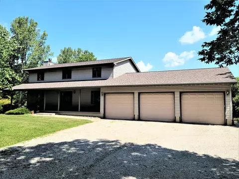13470 E 200 North Rd, Heyworth, IL 61745