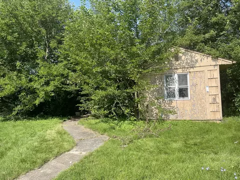 255 Minocqua St, Park Forest, IL 60466