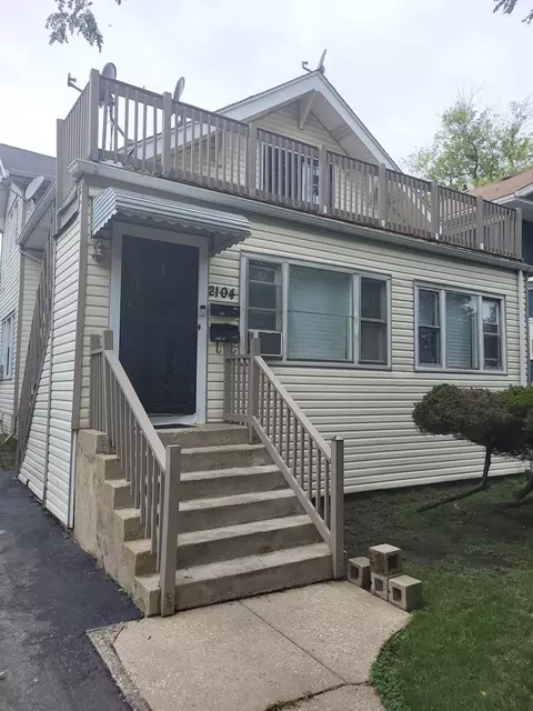 2104 S 4th Ave, Maywood, IL 60153
