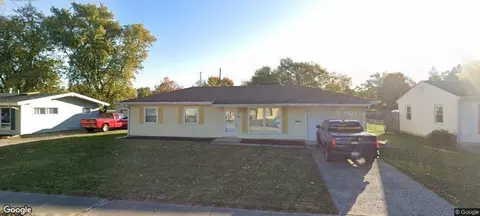 3936 Cambridge Dr, Decatur, IL 62526