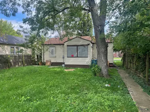 15704 Paulina St, Harvey, IL 60426