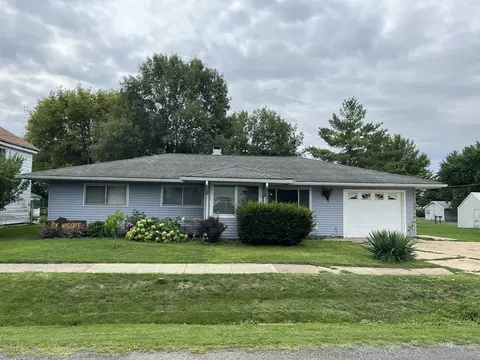 205 E Old Mill St, Milledgeville, IL 61051