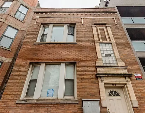 452 N May St, Chicago, IL 60642