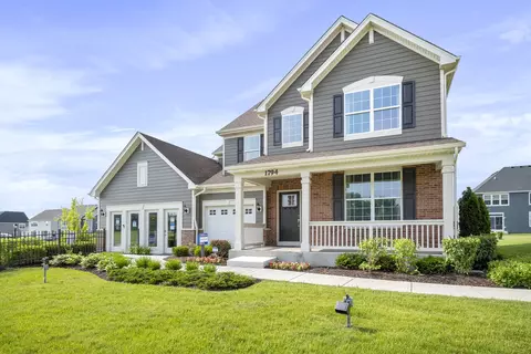 1840 Amarillo Blvd, Elgin, IL 60124 photo 2