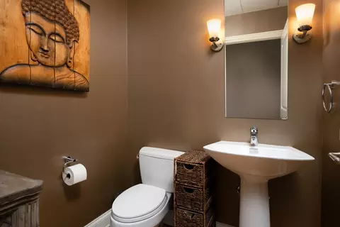 10 E Delaware Pl #28D, Chicago, IL 60611 photo 16