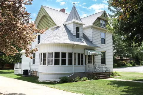109 Lafayette St, Prophetstown, IL 61277