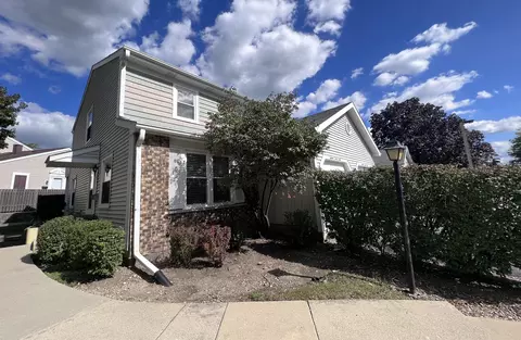 1847 Williamsburg Dr, Hoffman Estates, IL 60169