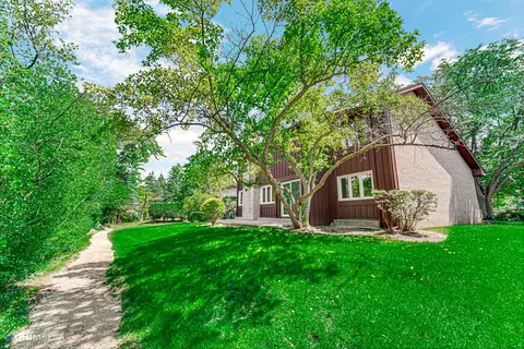 1410 Lorete Ln, Northbrook, IL 60062 photo 31