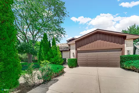 1410 Lorete Ln, Northbrook, IL 60062 photo 2