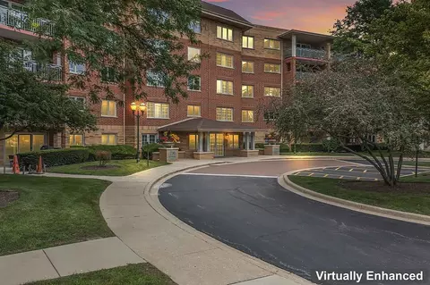730 Creekside Dr #204, Mount Prospect, IL 60056