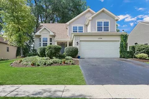 1224 Edgewater Ln, Antioch, IL 60002