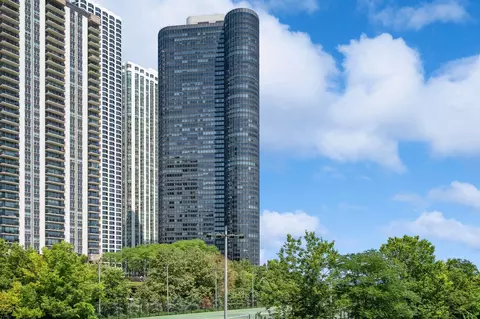 155 N Harbor Dr #4607, Chicago, IL 60601