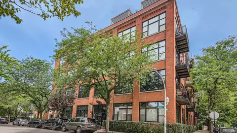 1259 N Wood St #402, Chicago, IL 60622
