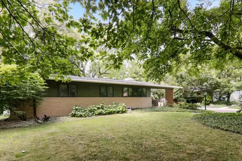 1504 Maywood Dr, Champaign, IL 61821