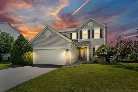 70 W Old Mill Trl, Antioch, IL 60002