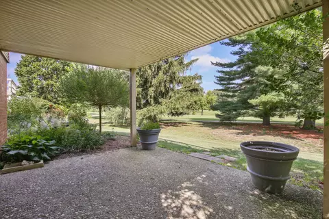 27 Fields E #27, Champaign, IL 61822 photo 33