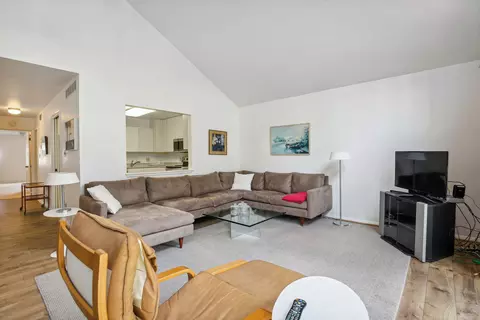 27 Fields E #27, Champaign, IL 61822 photo 7
