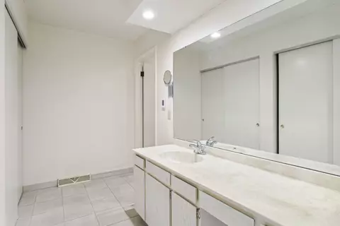 27 Fields E #27, Champaign, IL 61822 photo 19