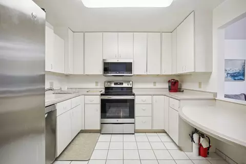 27 Fields E #27, Champaign, IL 61822 photo 13