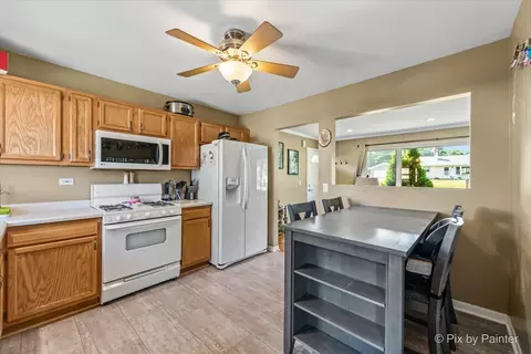 4305 Ponca St, Mchenry, IL 60050 photo 10