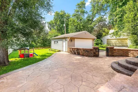 307 S State St, Bloomington, IL 61701 photo 29
