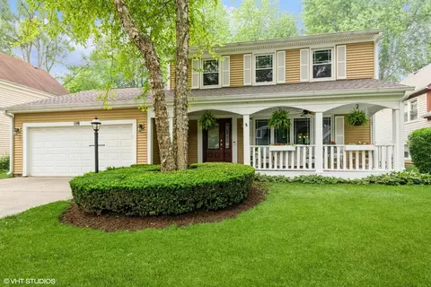 129 Annapolis Dr, Vernon Hills, IL 60061