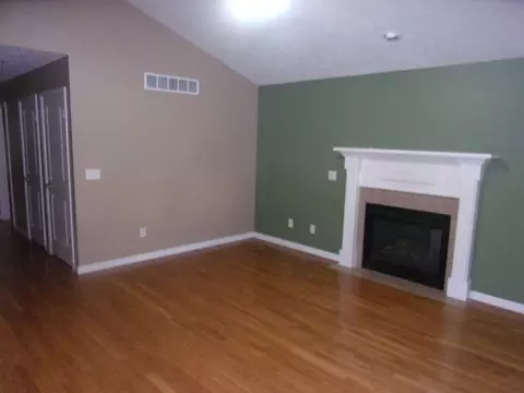 1602 Belclare Rd, Normal, IL 61761 photo 7