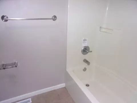 1602 Belclare Rd, Normal, IL 61761 photo 6