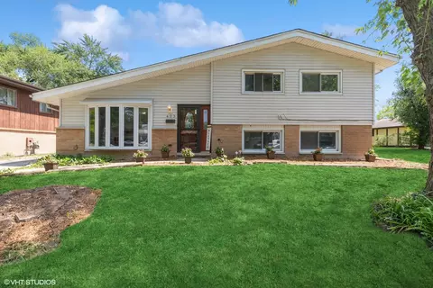 403 Rutledge St, Park Forest, IL 60466