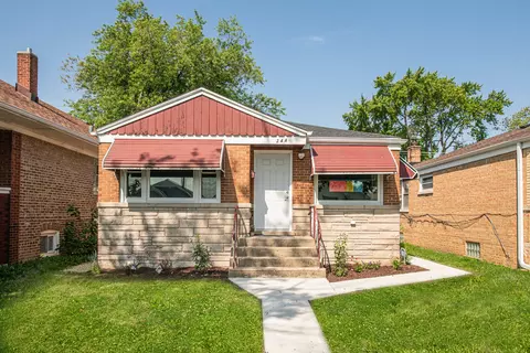 244 Englewood Ave, Bellwood, IL 60104