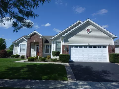 12470 Prairie Dr, Huntley, IL 60142