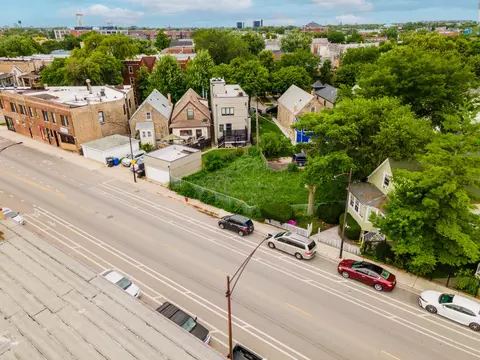 2628 N Elston Ave, Chicago, IL 60647