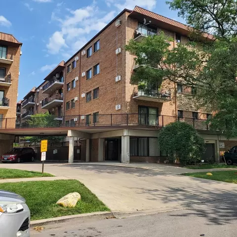 2317 N Neva Ave #315, Chicago, IL 60707