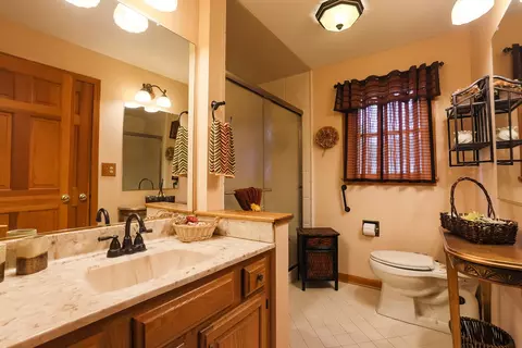 855 Cumberland St, Hoffman Estates, IL 60169 photo 21
