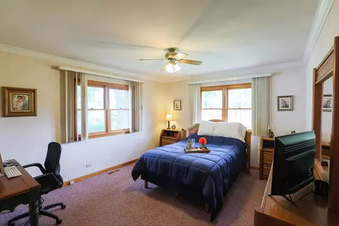 855 Cumberland St, Hoffman Estates, IL 60169 photo 18