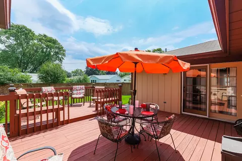 855 Cumberland St, Hoffman Estates, IL 60169 photo 29