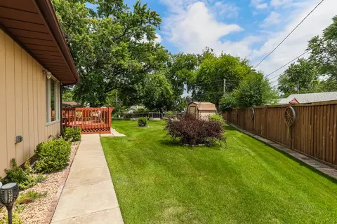 855 Cumberland St, Hoffman Estates, IL 60169 photo 23