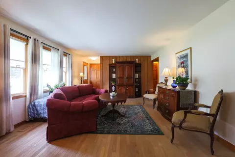 855 Cumberland St, Hoffman Estates, IL 60169 photo 7