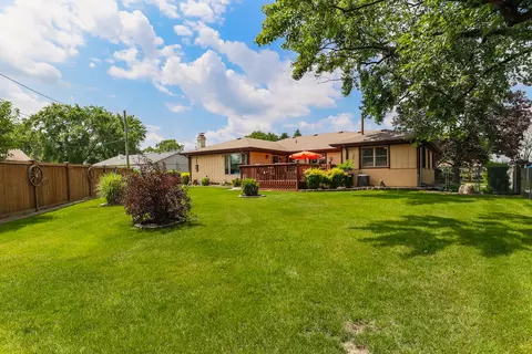 855 Cumberland St, Hoffman Estates, IL 60169 photo 27