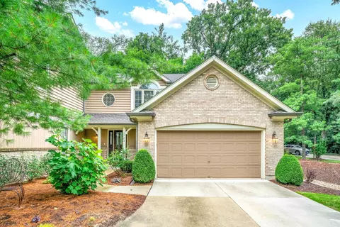 2792 Downing Ct #2792, Aurora, IL 60502