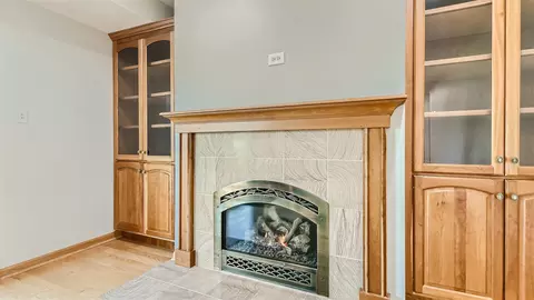 4045 Mason Dr, Hoffman Estates, IL 60192 photo 10