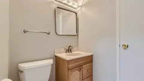 4045 Mason Dr, Hoffman Estates, IL 60192 photo 23