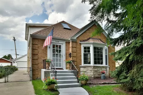 7208 W Coyle Ave, Chicago, IL 60631