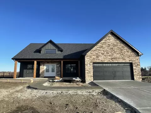 2302 Stone Creek Blvd, Urbana, IL 61802