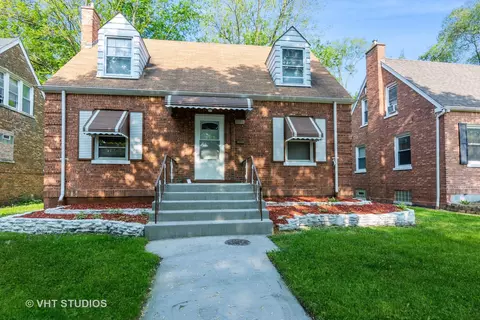 10034 S Oglesby Ave, Chicago, IL 60617