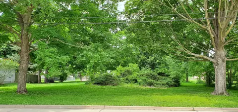 205 N Grove St, Normal, IL 61761