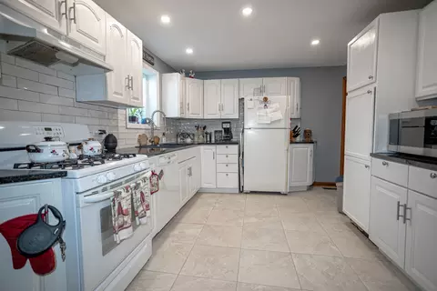 4940 145th Ct, Midlothian, IL 60445 photo 3